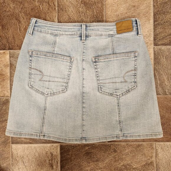 AMERICAN EAGLE Hi-Rise A-Line Skirt Denim Mini SIZE 6 Button Front Super Stretch - Picture 2 of 7